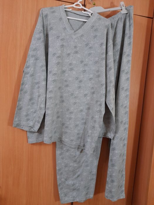 Нови ,сейлонови-немски нощници,пижами