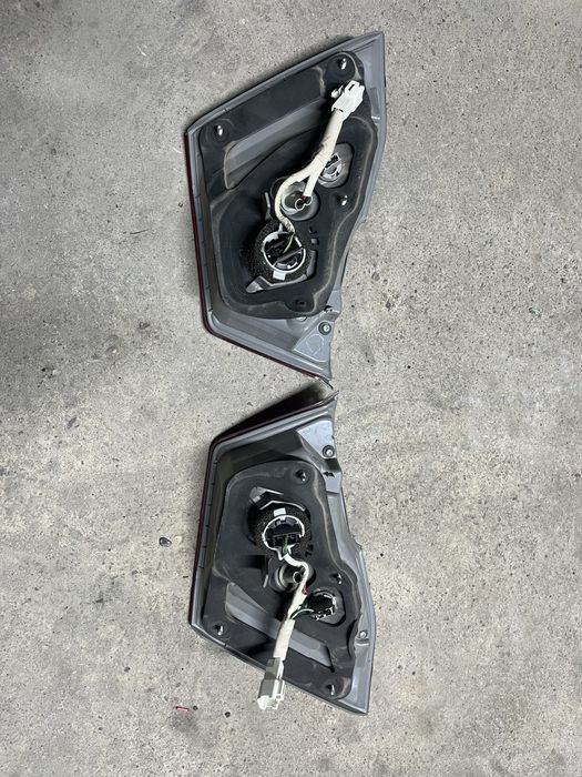 Камри 50 европа задний фонарь