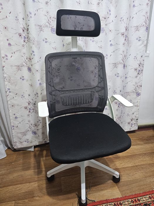 Компьютерное кресло