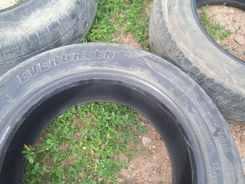 Продам шины летние