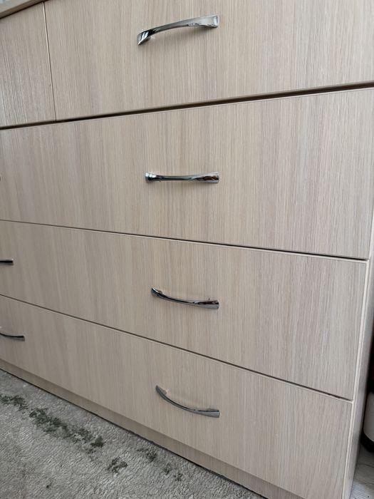 Комод для белья, одежды