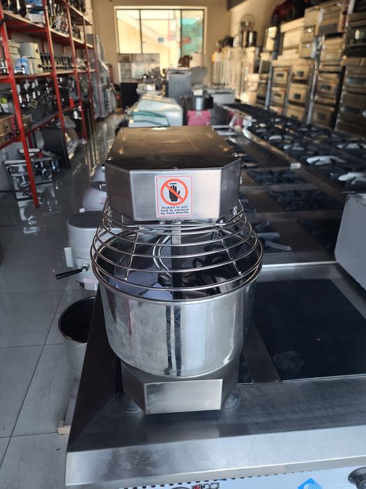 Мешалка Meshalkalar 10 litr sig'imli 5 kg un qoridigan