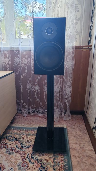 Акустика Dali oberon 3 со стойками Dali Connect E-601 (комплект)