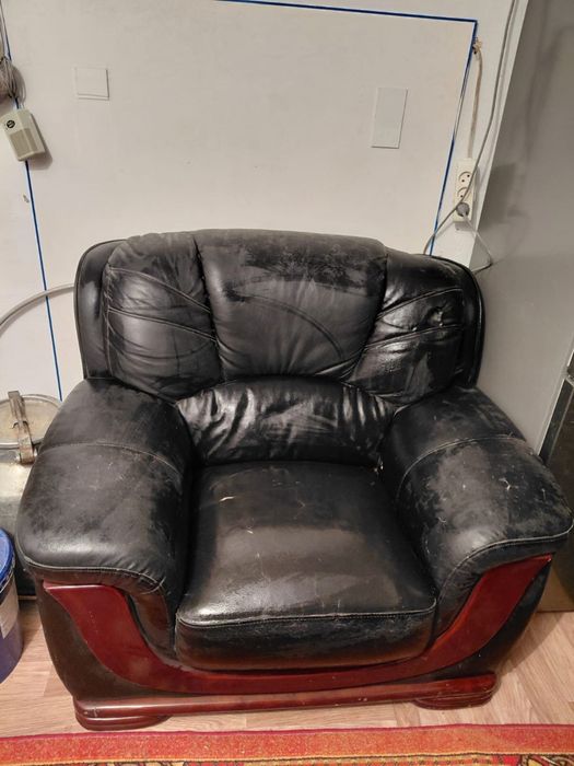 Продам кресло офисное