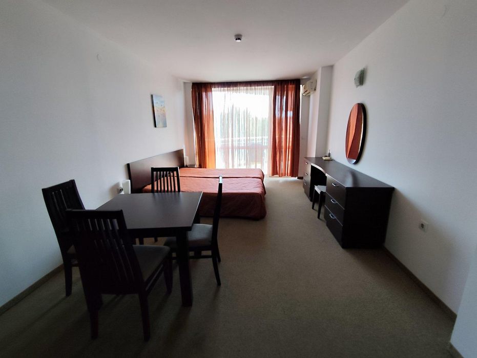 Продава се Ателие в Бургас, Сарафово - 44 кв.м за 1478 €/кв.м - Снимка #1