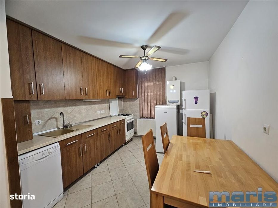 Inchiriere apartament 3 camere Tudor cu 2 bai amenajat.