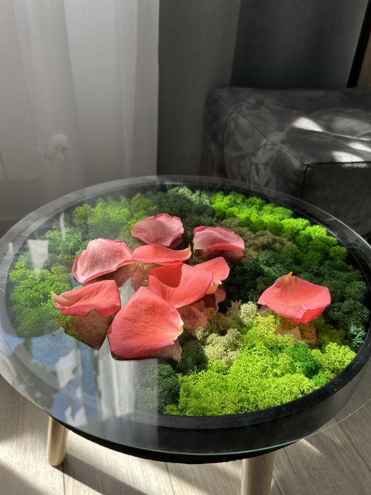 Маса със скандинвски мъх