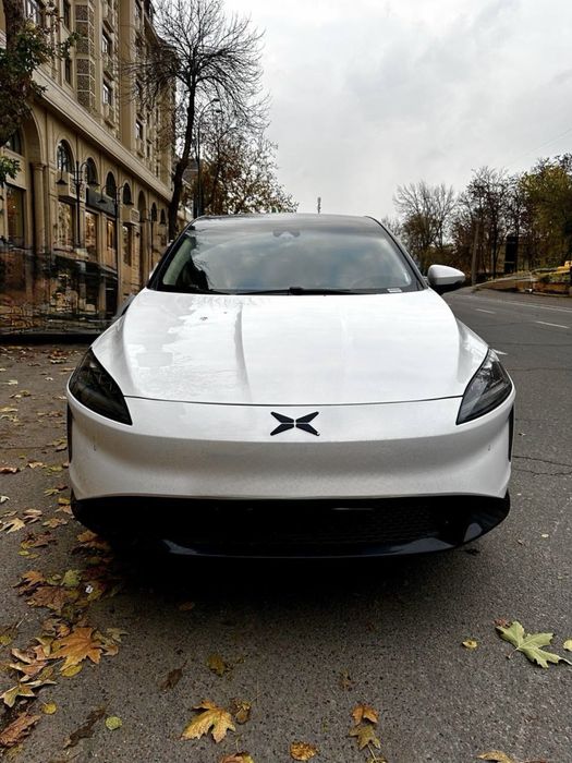 X-Peng 520 km EV avtomobil | 2021 yil | 75 000 km | Oq rang