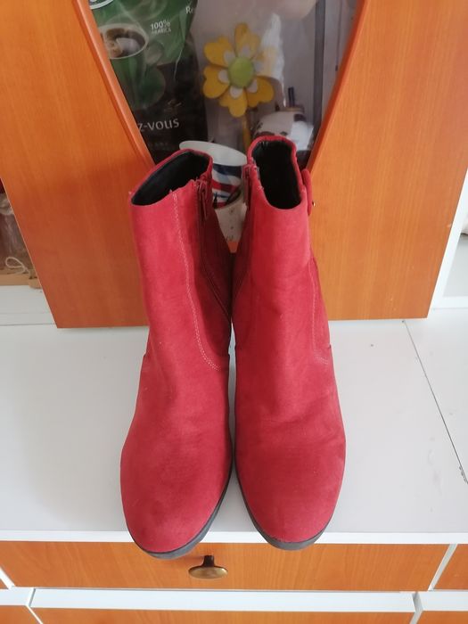 Ghete damă (mărimea 40)