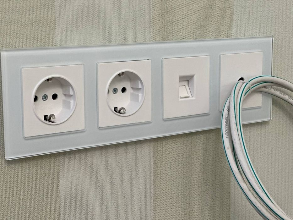 Elektrik ishlari( 220-380)mantaj hizmatlari o'zbekiston bo'ylab