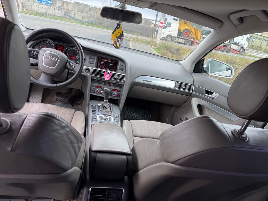 Vând Audi A6 3.0