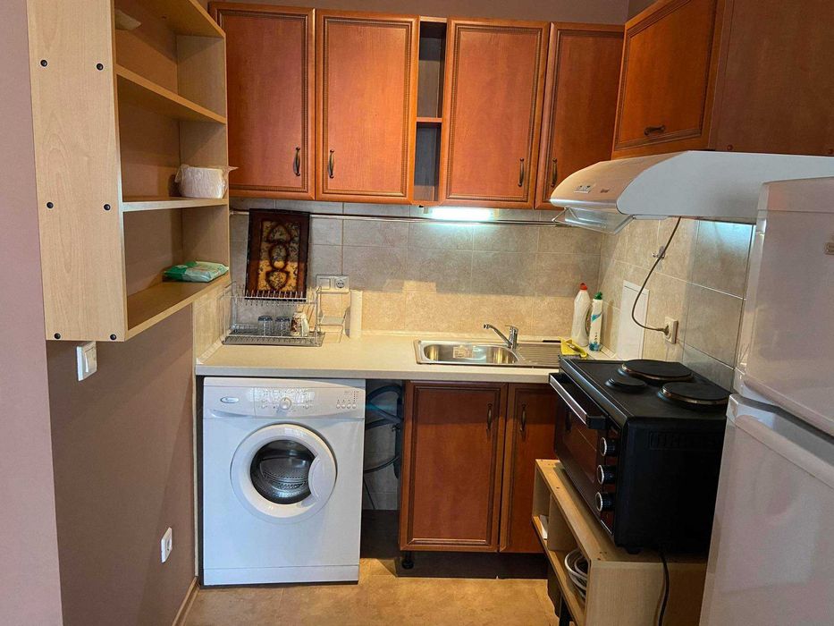 Дава се под наем Двустаен апартамент в София, Младост 4 - 56 кв.м за 348.84 € - Снимка #3