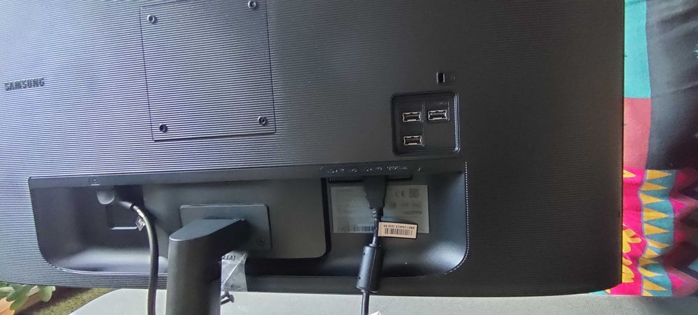 Монитор Samsung Smart Monitor M7 UHD