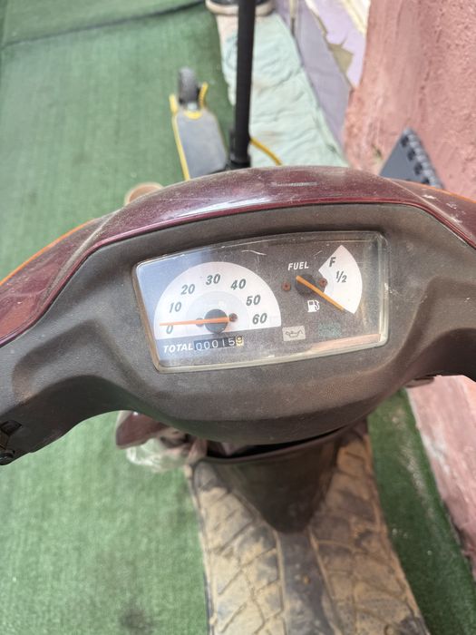 Vând scuter Suzuki Sj 50