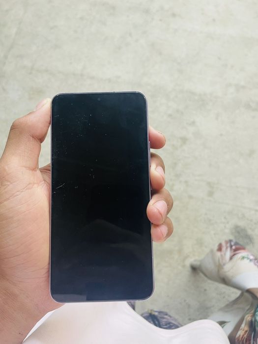 Vand telefon s22 impecabil 128 gb