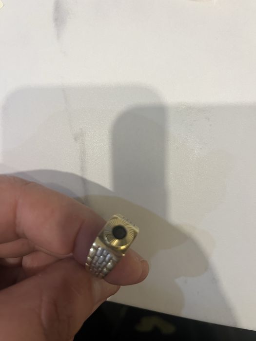 Златна гривна и колиета