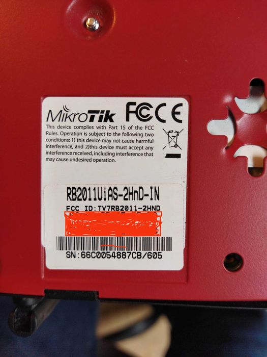 Router Mikrotik RB2011UiAS-2HnD-IN