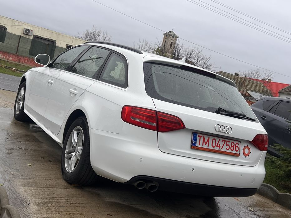 Audi A4 B8 S-line Quattro 2.0 TDI/Navi/Alcantara/Euro5/