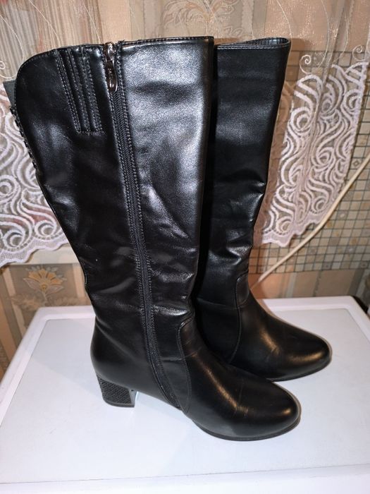 Продам сапоги,весна,осень.