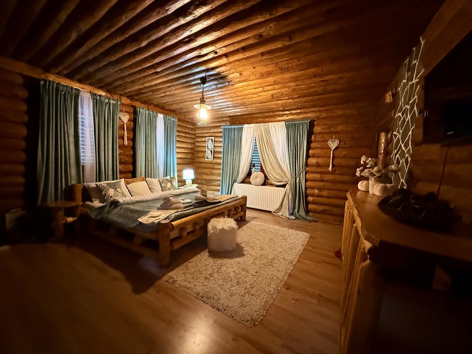 Cabana de inchiriat cu ciubăr si saună,sala de evenimente!60 de km de la Brasov !
