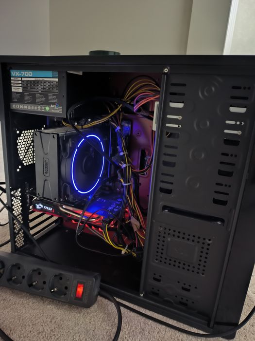 Kompyuter sotiladi. 5 mln.sum