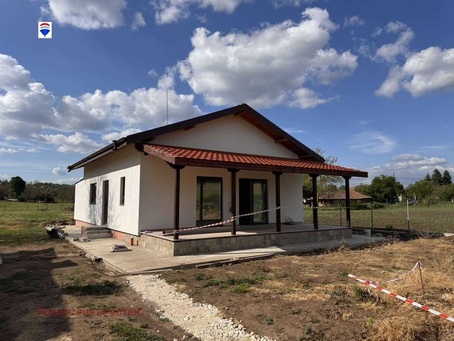 Продава се Къща в с. Червена вода, Област Русе - 150 кв.м за 891 €/кв.м - Снимка #13