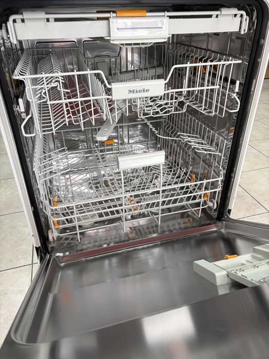 Miele G 6200 sci свободностояща миялна 14 комплекта /AutoOpen/24 м гар