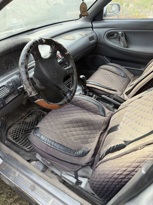 Mazda Cronos 626