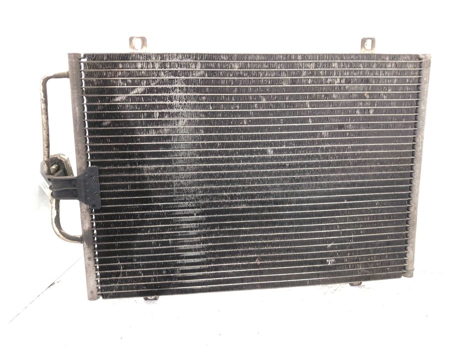 Радиатор климатик от Renault scenic 1998г