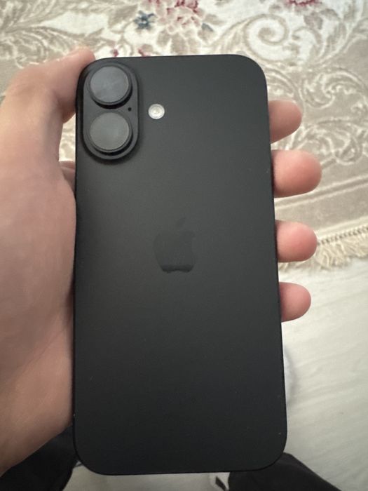 Айфон 16 продаю