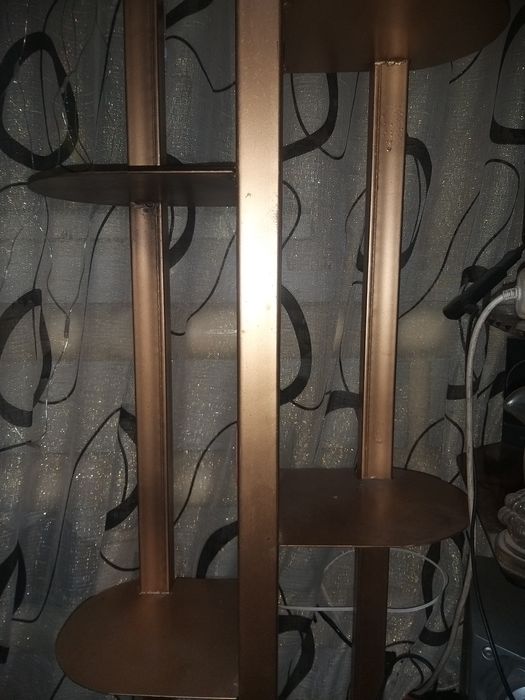 Полочка для цветов