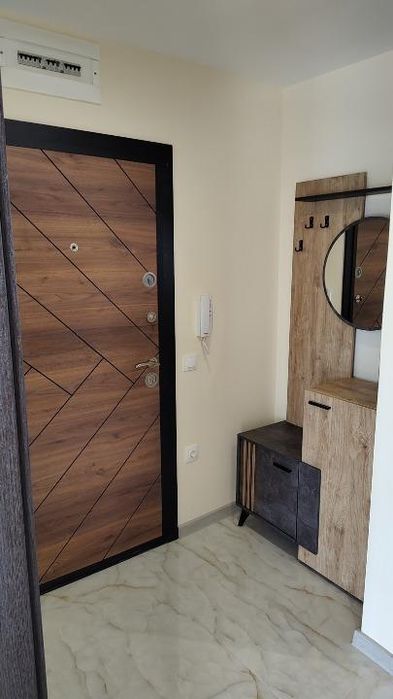 Дава се под наем Тристаен апартамент в Пловдив, Южен - 97 кв.м за 765 € - Снимка #6