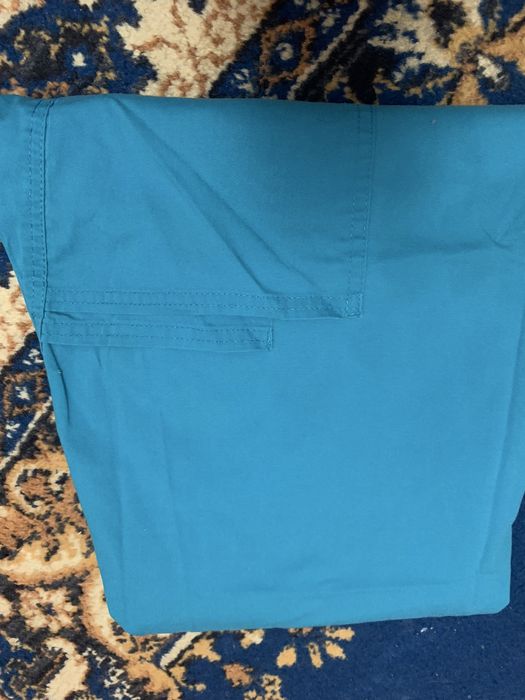 Продам медицинский костюм