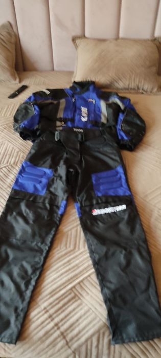 Мото костюм как новый