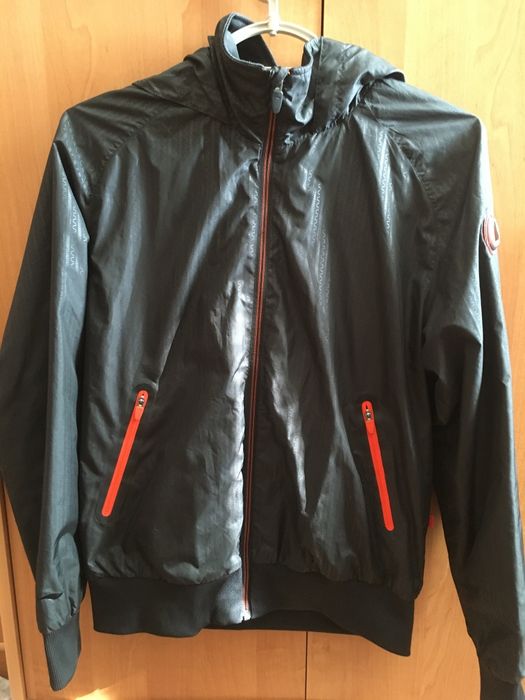 Новая ветровка/дождевик Li-Ning оригинал