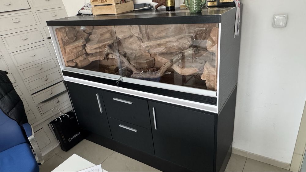 Терариум 480литра + шкаф