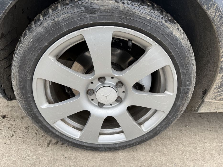 Jante Mercedes R17 cu anvelope 225/45r17 5x112