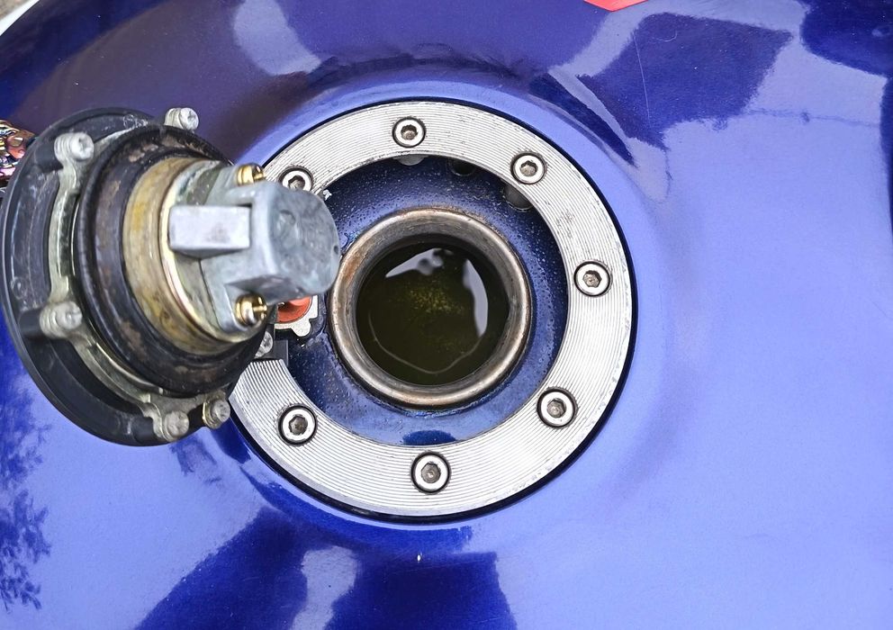 REZERVOARE / MOTO / suzuki / gsxr / 600 / 750 / SRAD