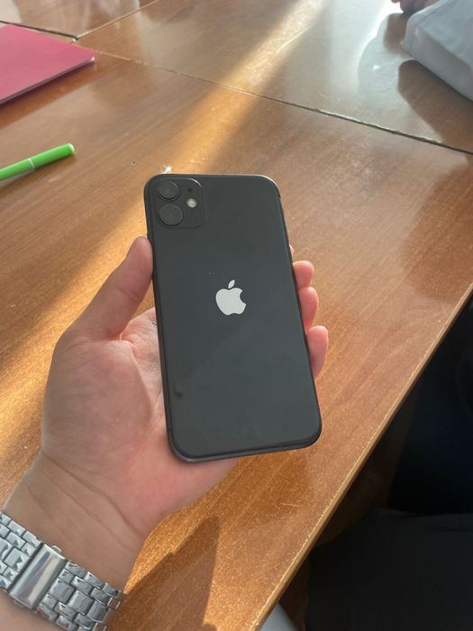 Айфон 11 64гб без минус