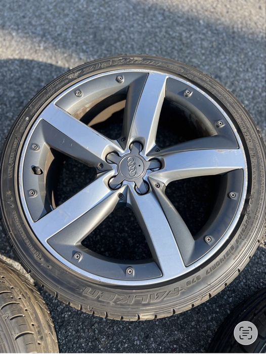 AUDI  S-line джанти 17”  с летни гуми  Falken 215/40/17 .
