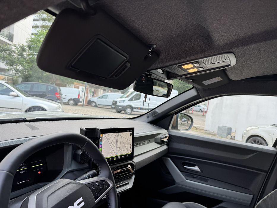 Duster 4x4, extra full options (incl parbriz incalzit) 23850  E cu tva