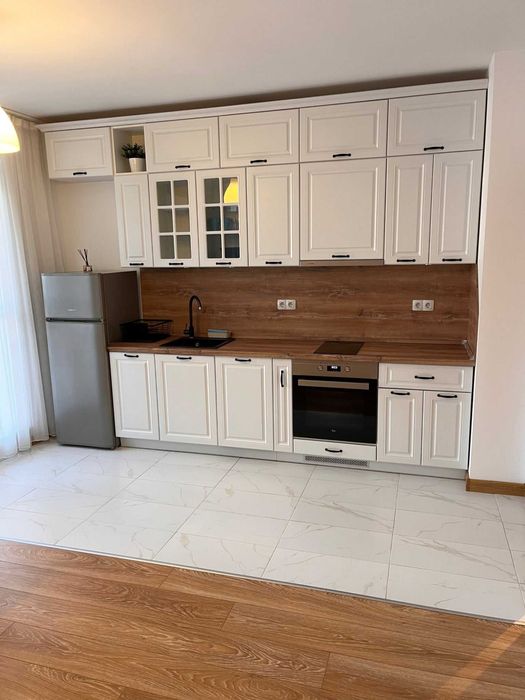 Дава се под наем Двустаен апартамент в София, Дианабад - 70 кв.м за 484.5 € - Снимка #2