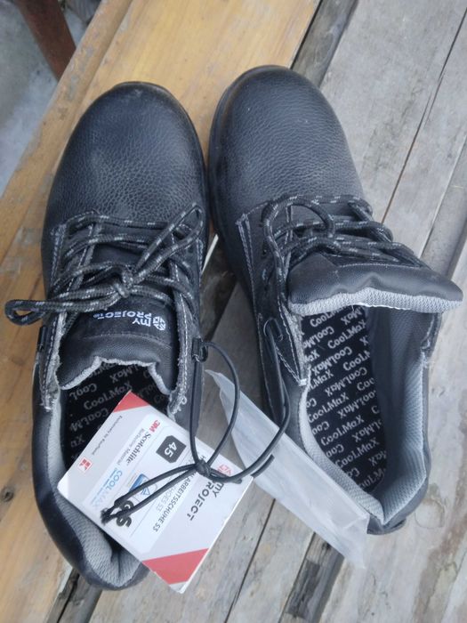 Работни обувки НОМЕР 45