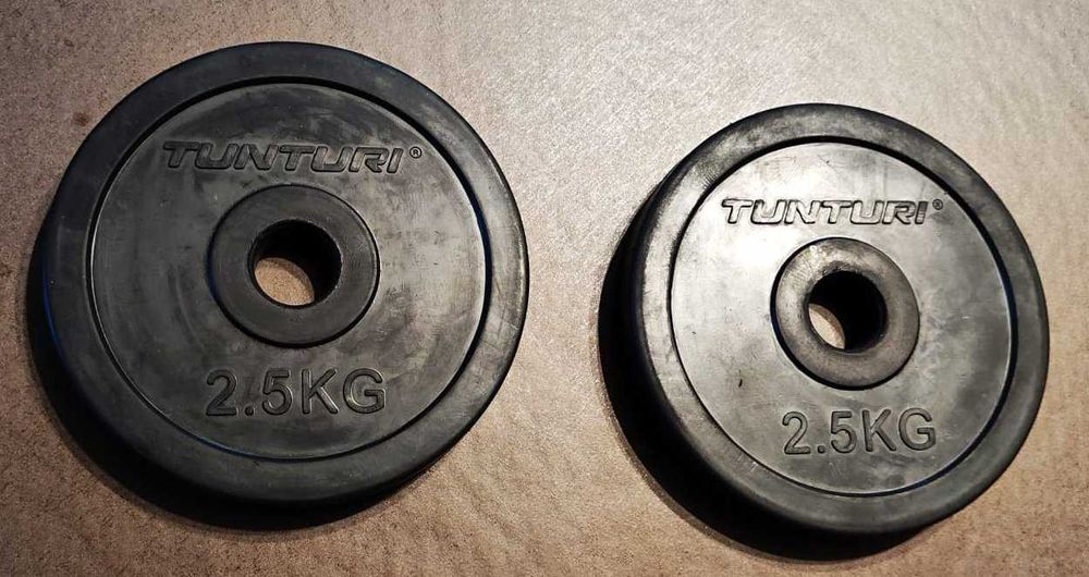 Discuri din fonta acoperite cu cauciuc pentru gantere/haltera, Tunturi, 2x2.5 kg