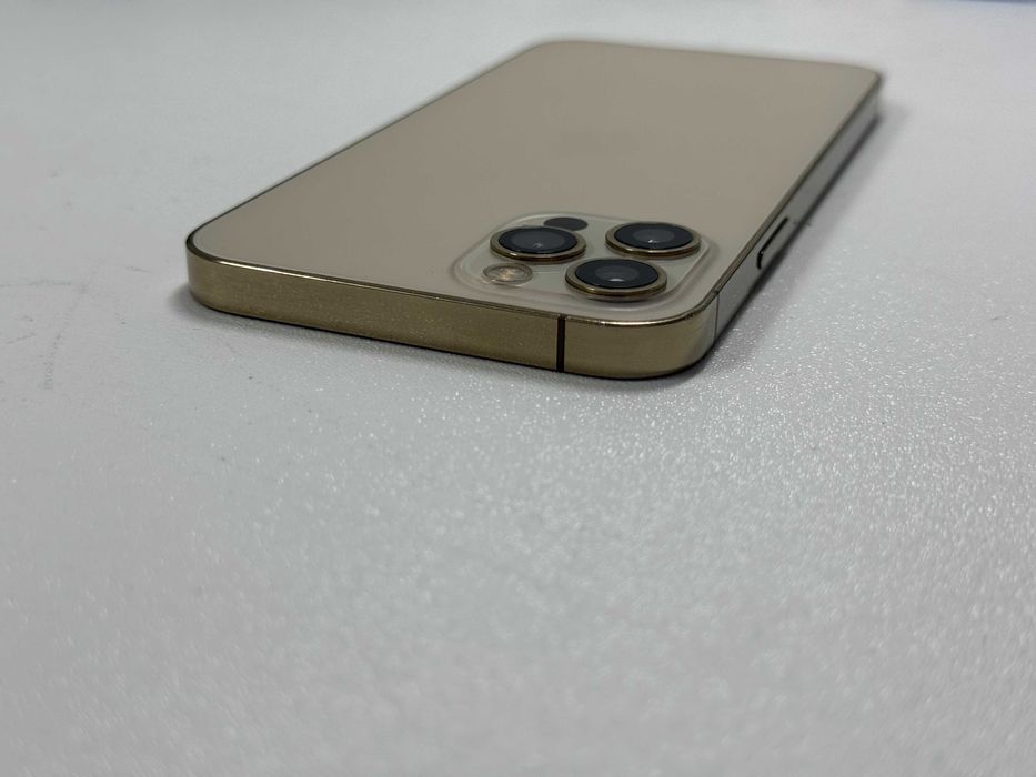 iPhone 12 Pro, Gold, 256Gb, Liber de retea | Cod - G1001