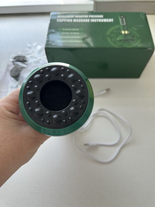 Aparat de masaj cu vacumm