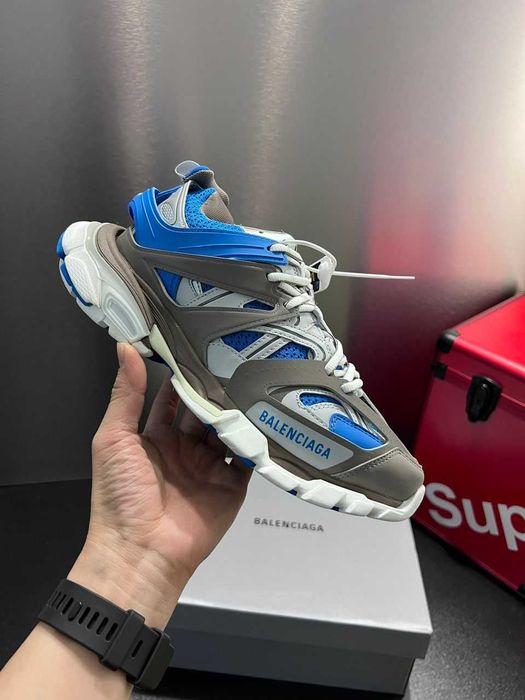 Balenciaga Track