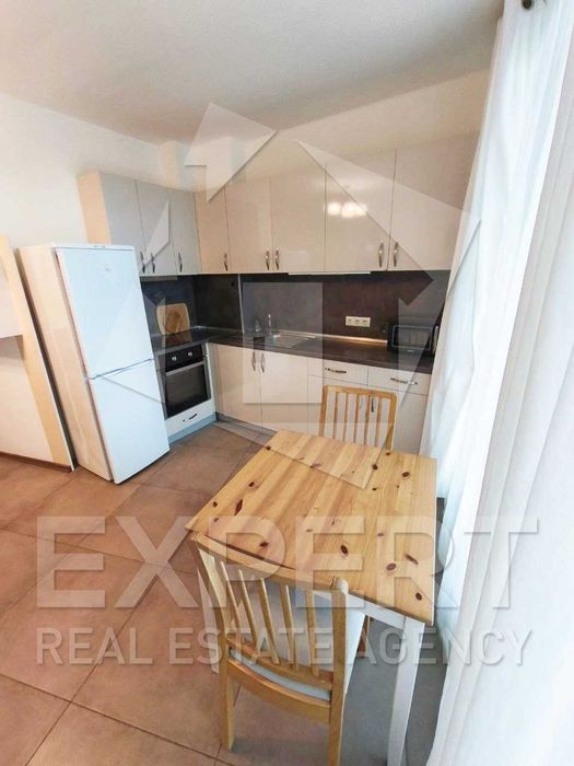 Дава се под наем Едностаен апартамент в Варна, Морска градина - 32 кв.м за 298.86 € - Снимка #2