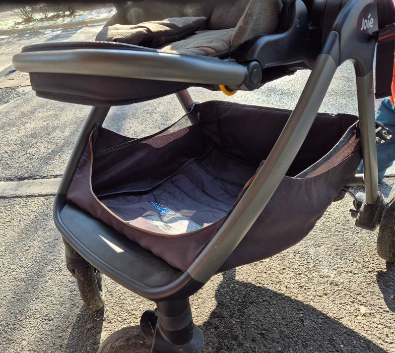 Carucior sport Joie Finiti