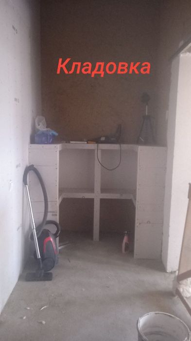 Azadbashda uy sotiladi.Srochno.Do'mga obmen ham bor.Kelishamiz